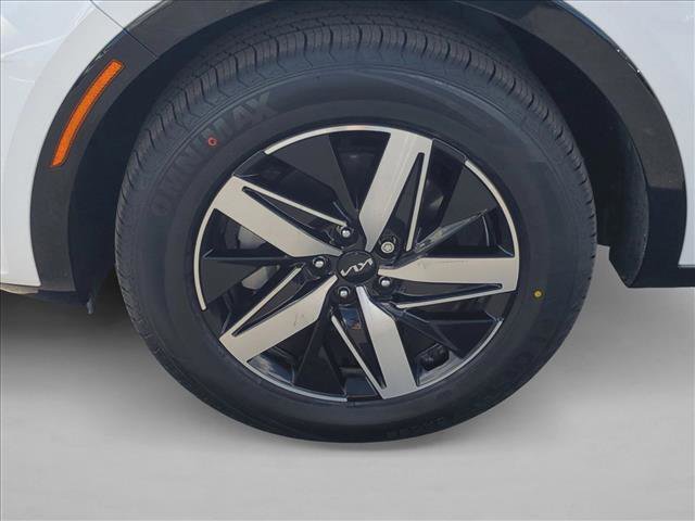 Used 2022 Kia Sorento EX image 24