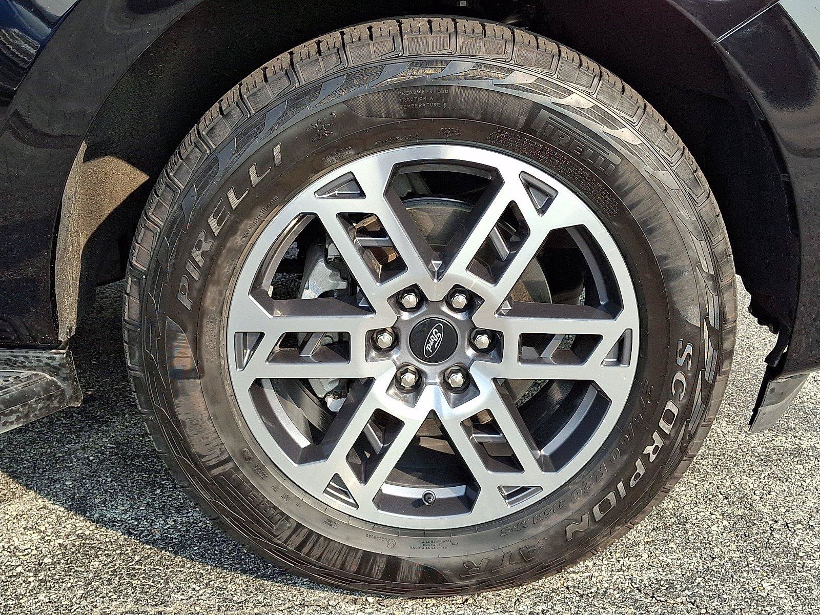 Certified 2025 Ford Expedition Max Active AWD/4WD image 8