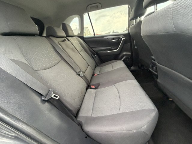 Used 2020 Toyota RAV4 XLE FWD image 10