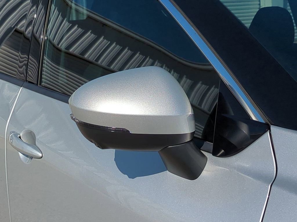 Certified 2021 Nissan Rogue SV image 12