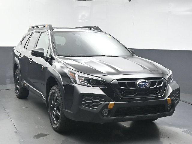 Used 2025 Subaru Outback Wilderness w/ Wilderness Package AWD/4WD image 2