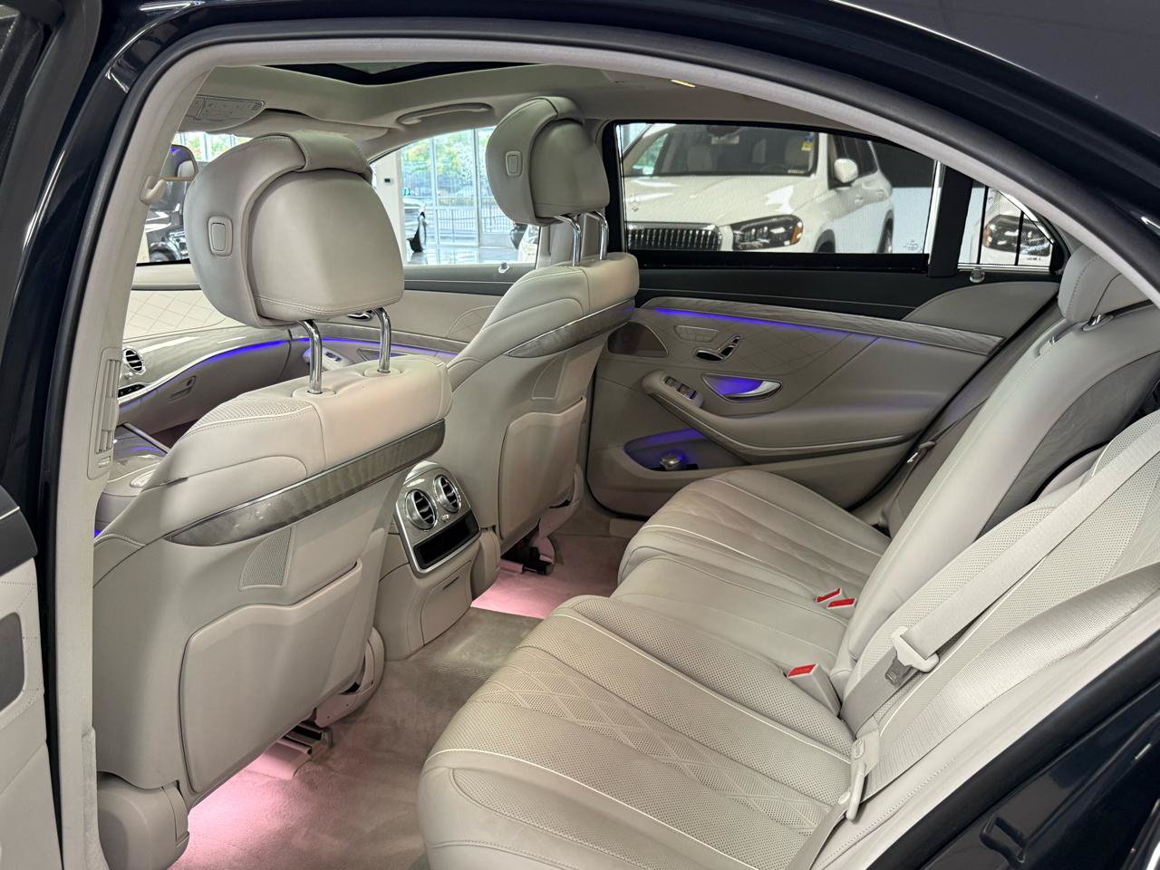 Used 2016 Mercedes-Benz S 550 4MATIC Sedan image 13