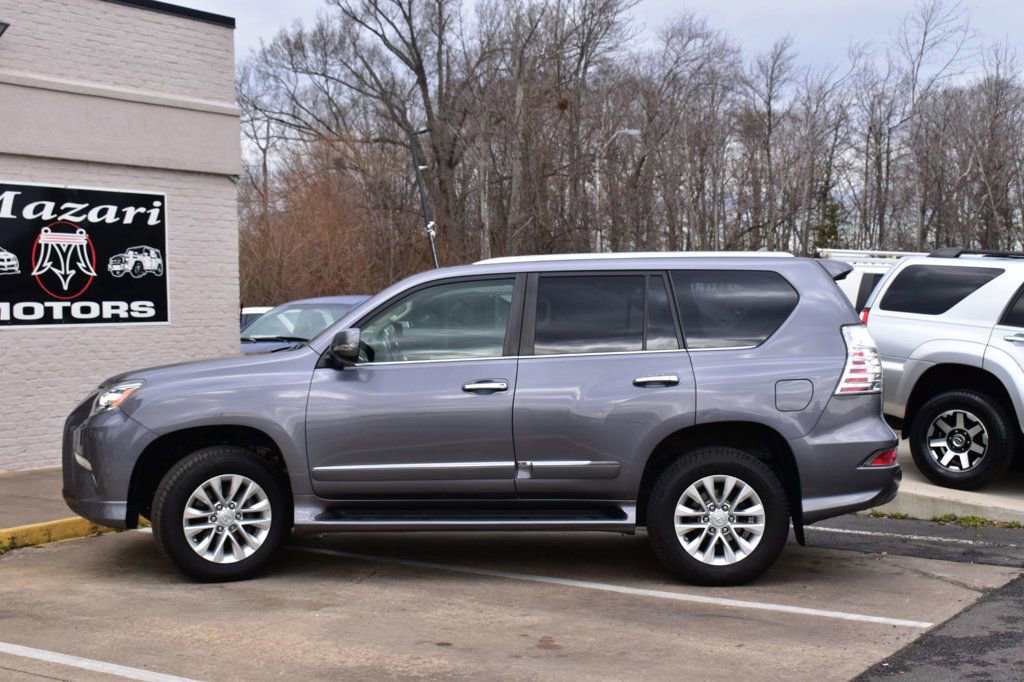 Used 2015 Lexus GX 460 w/ Premium Package image 3