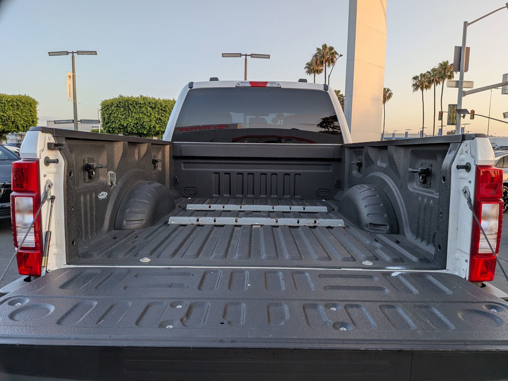 Used 2020 Ford F250 XLT w/ XLT Value Package AWD/4WD image 28