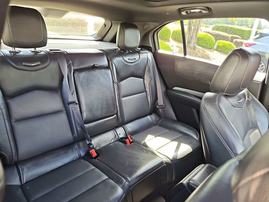 Used 2019 Cadillac XT4 Premium Luxury FWD image 10