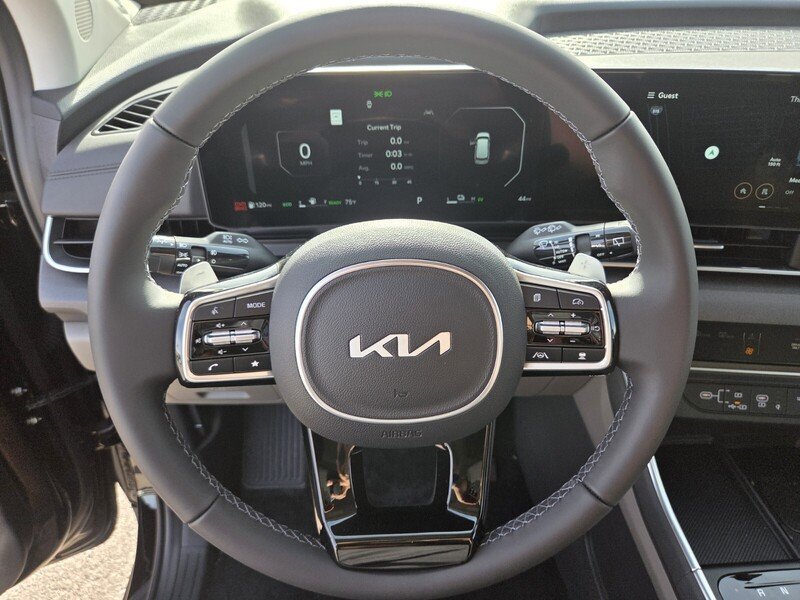 New 2026 Kia Carnival SX FWD image 12
