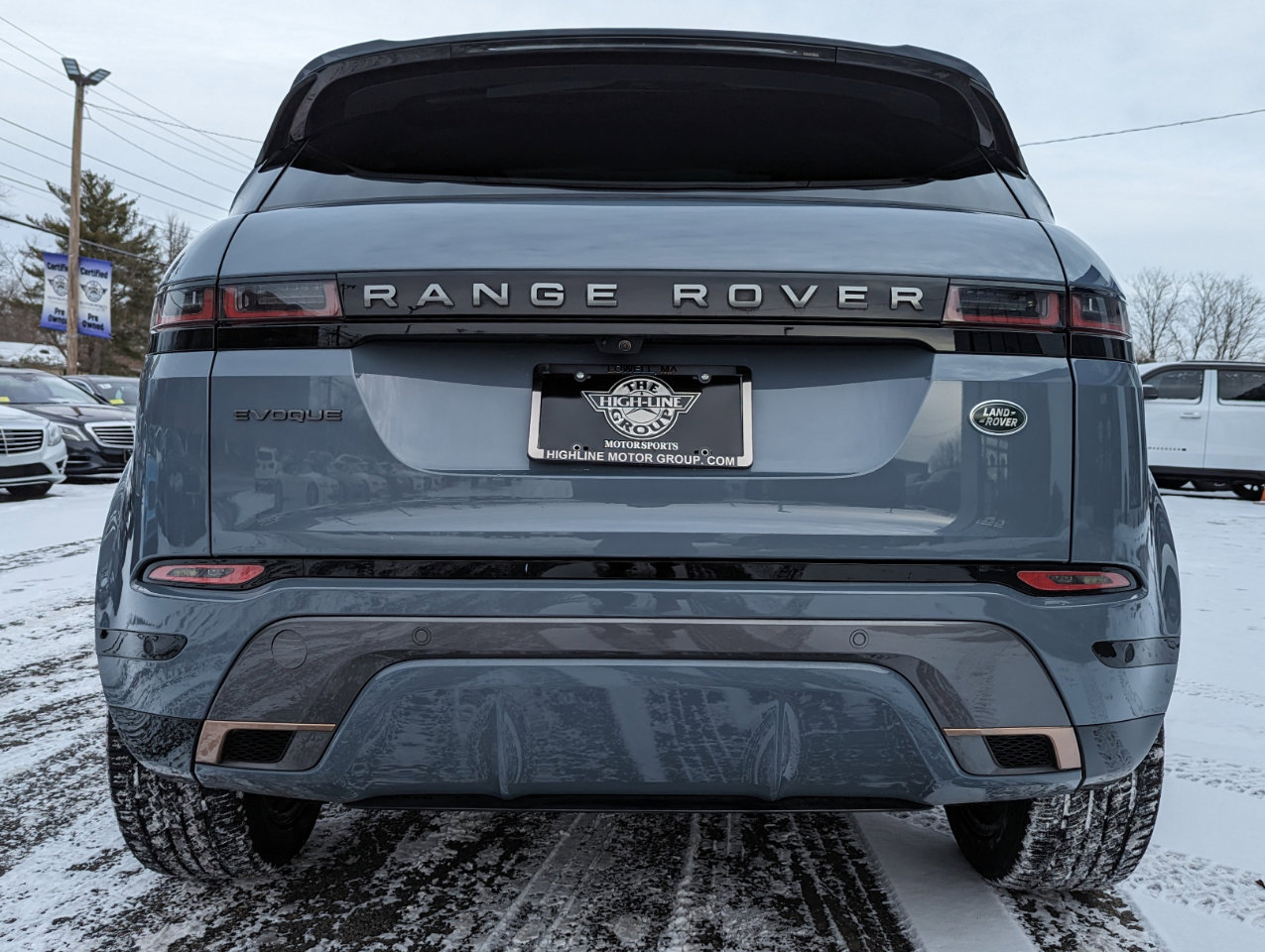 Used 2022 Land Rover Range Rover Evoque R-Dynamic S image 9