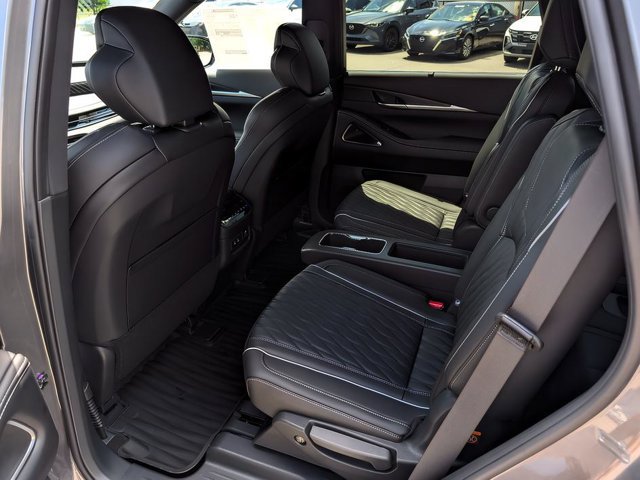 Certified 2027 INFINITI QX60 Autograph w/ Dark Cargo Package AWD/4WD image 12