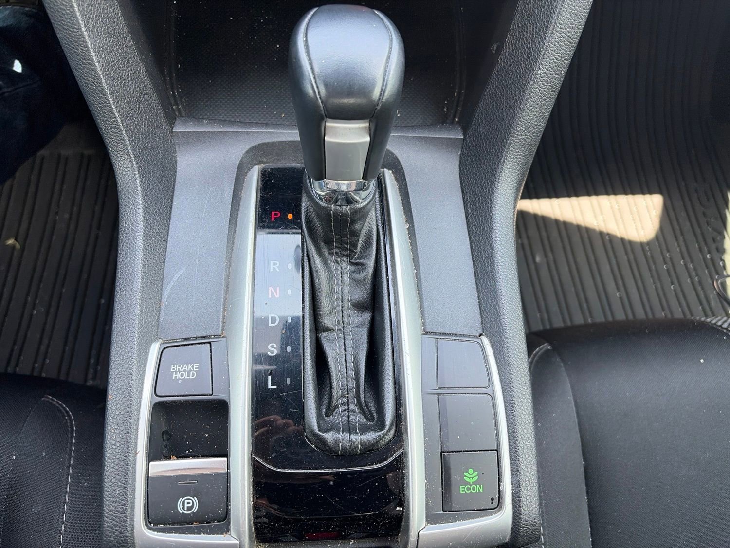 Used 2020 Honda Civic EX image 16