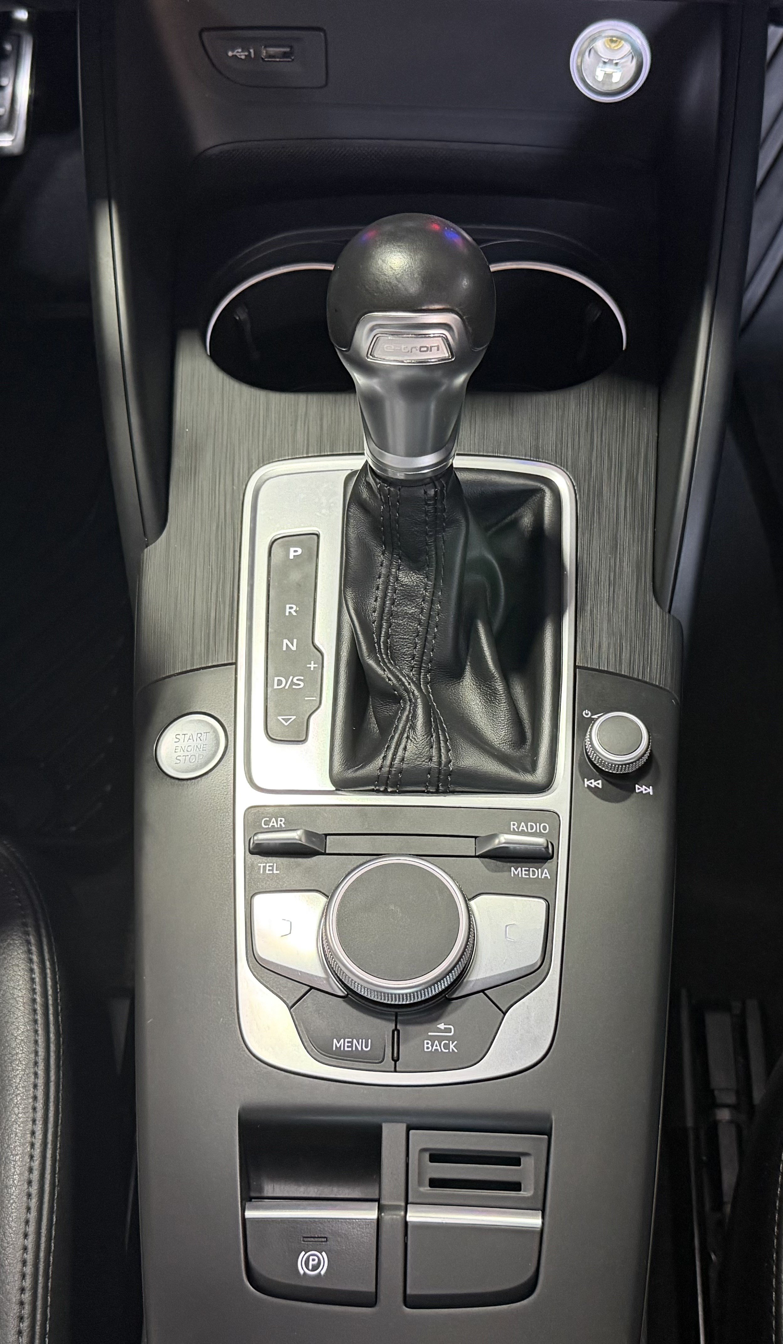 Used 2018 Audi A3 e-tron Premium w/ Sport Package FWD image 16