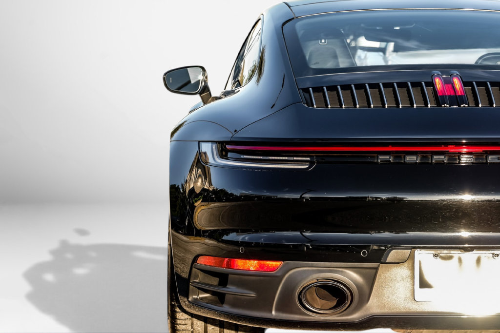 Used 2020 Porsche 911 Carrera 4S AWD/4WD image 35