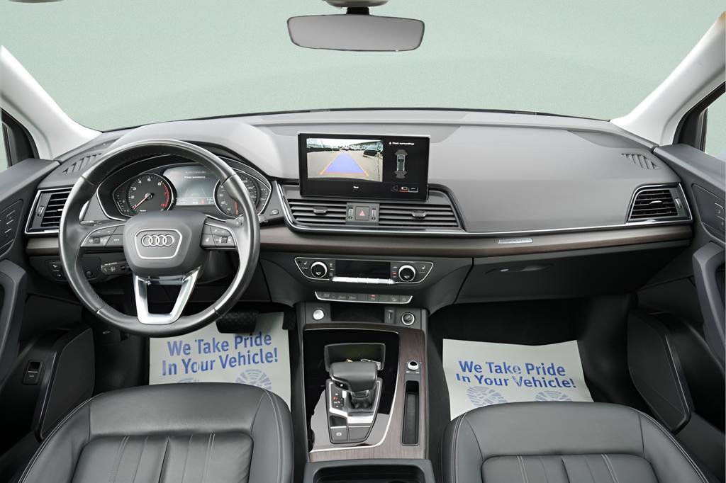 Used 2023 Audi Q5 2.0T Premium w/ Convenience Package image 19
