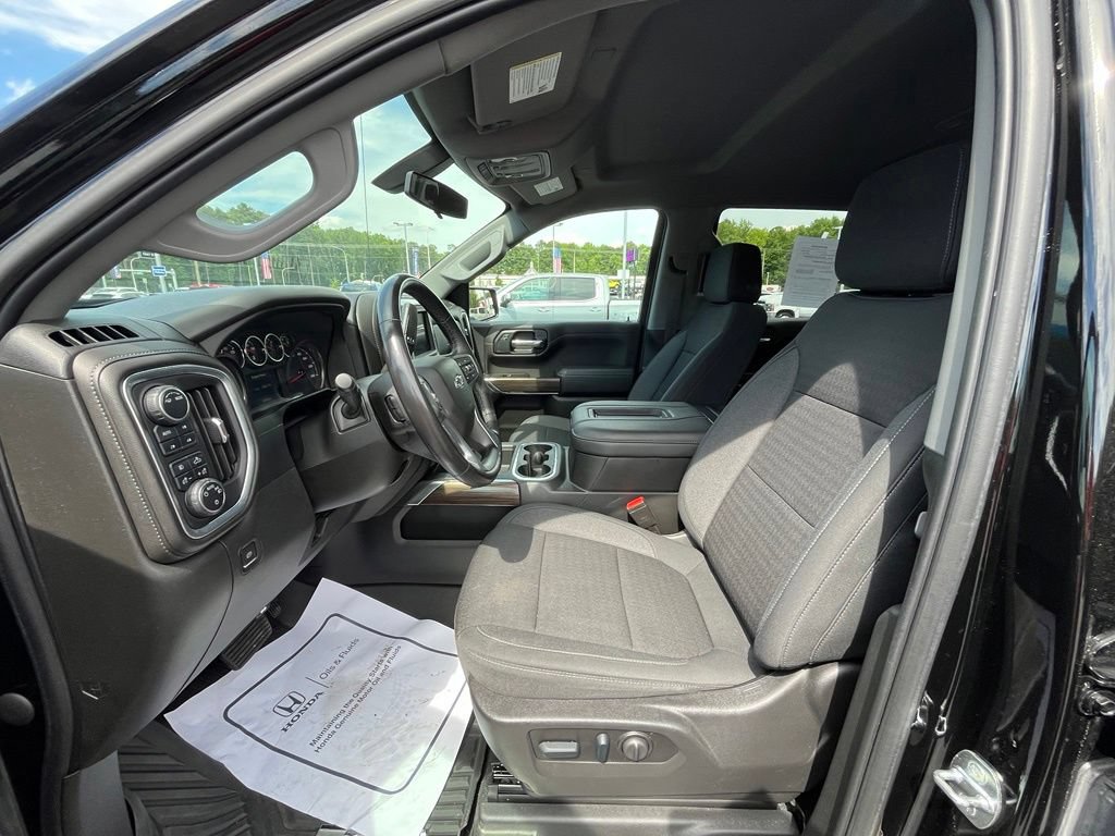 Used 2022 Chevrolet Silverado 1500 LT Trail Boss AWD/4WD image 9