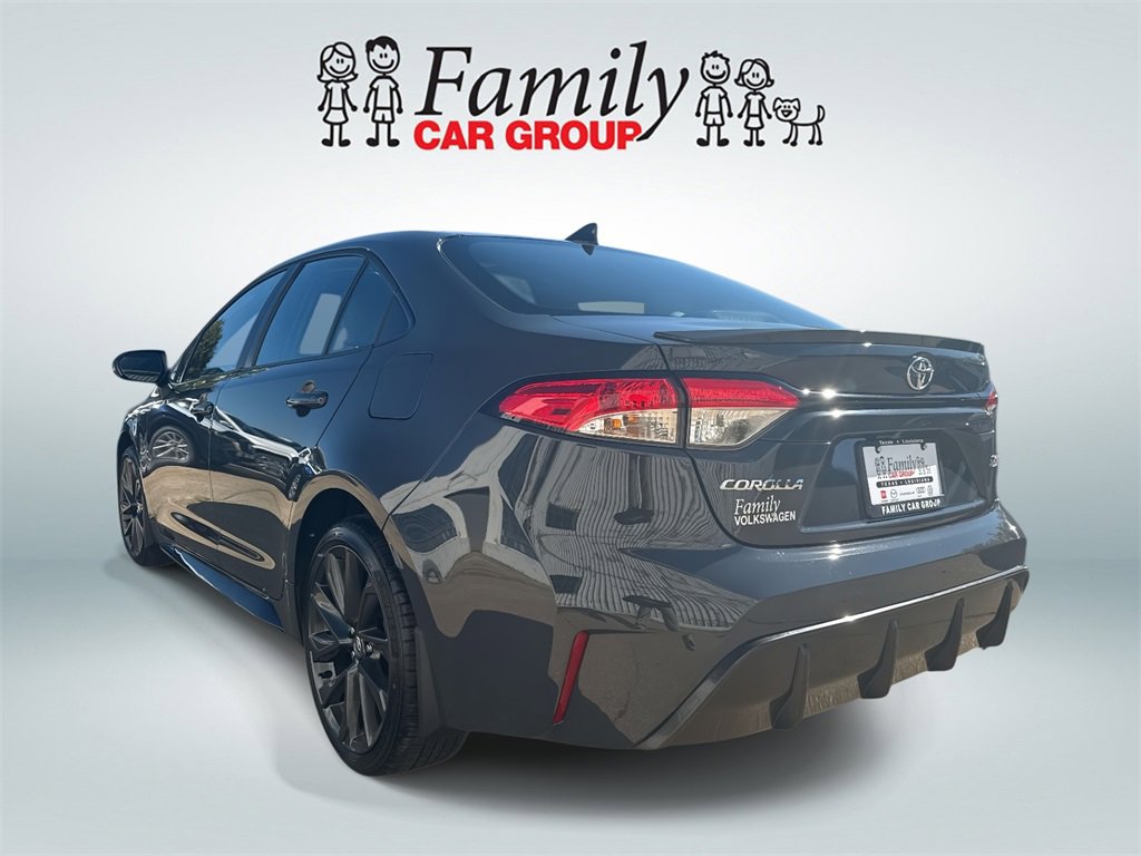 Used 2025 Toyota Corolla SE image 4