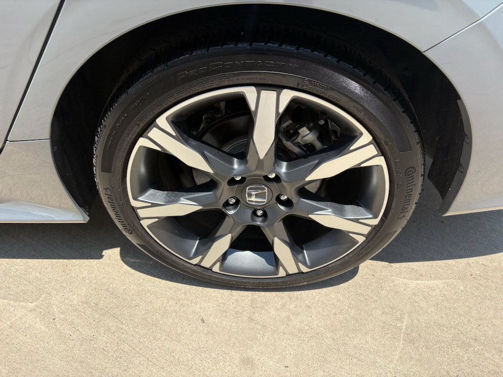 Certified 2025 Honda Civic Sport Touring image 34