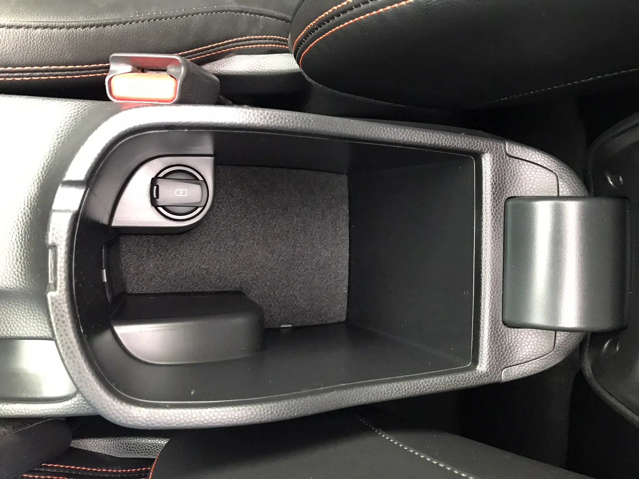 Used 2018 Kia Soul ! w/ Tech Package FWD image 32