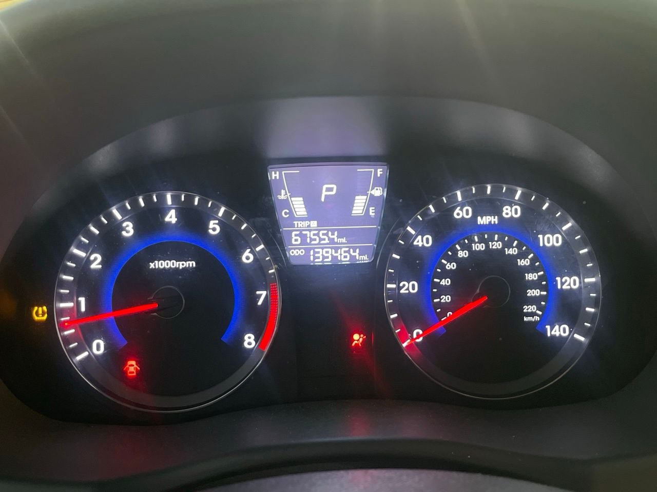 Used 2012 Hyundai Accent GLS w/ Premium Pkg 3 FWD image 10