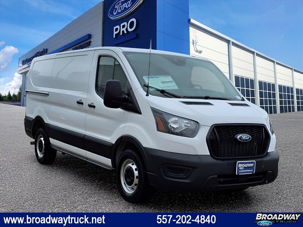 New 2025 Ford Transit 150 Low Roof