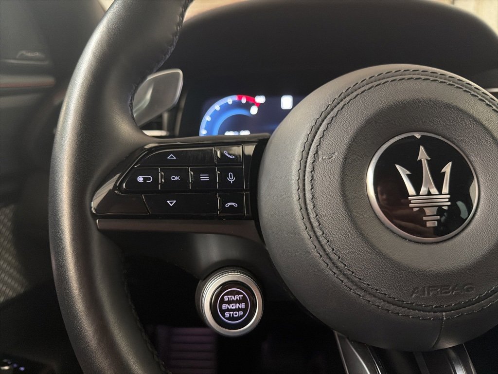 Used 2023 Maserati Grecale Trofeo image 23