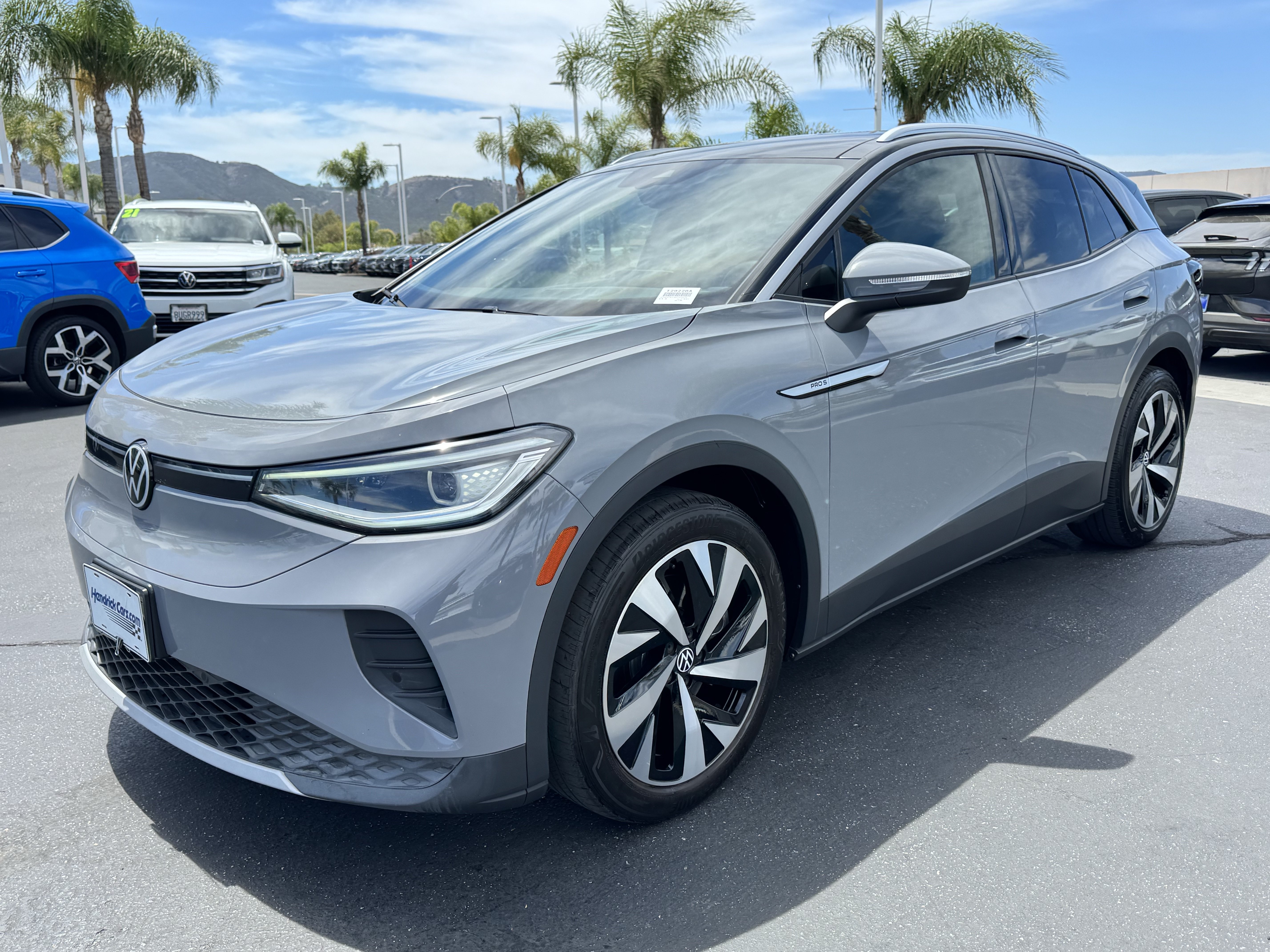 Used 2021 Volkswagen ID.4 Pro S w/ Gradient Package RWD image 4