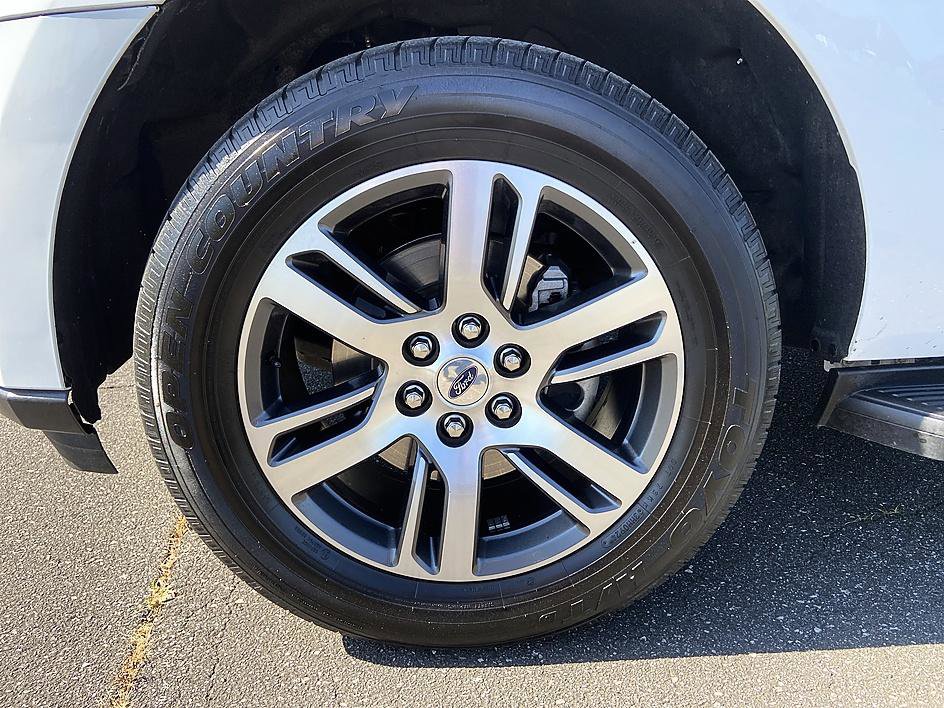 Used 2024 Ford Expedition Max Limited AWD/4WD image 8