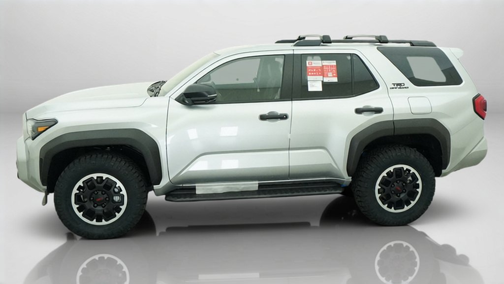 New 2026 Toyota 4Runner TRD Off-Road Premium AWD/4WD image 2