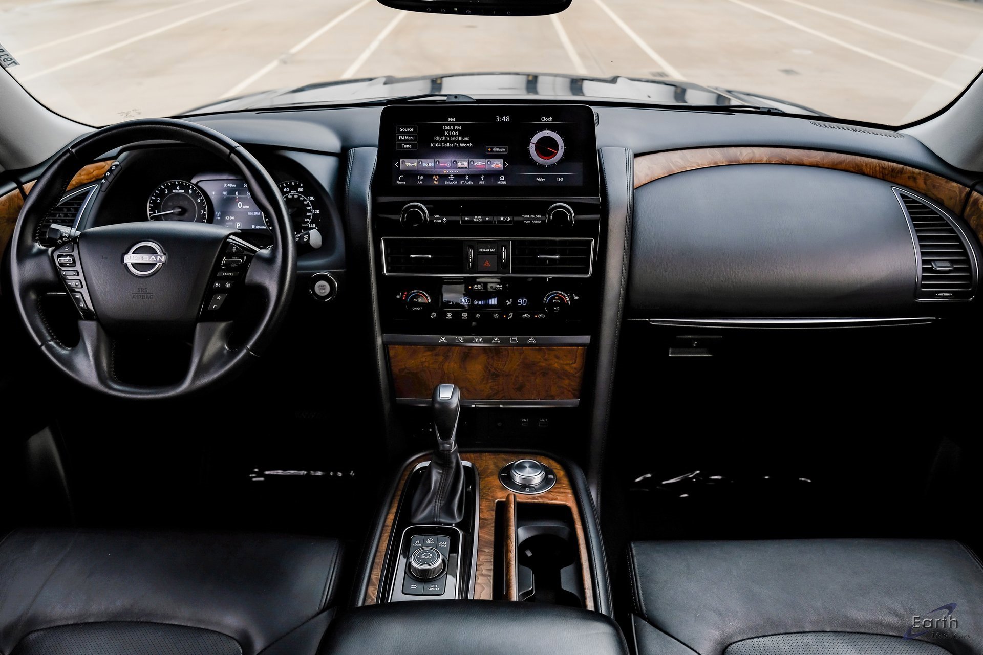 Used 2021 Nissan Armada SL w/ Captain's Chairs Package image 30