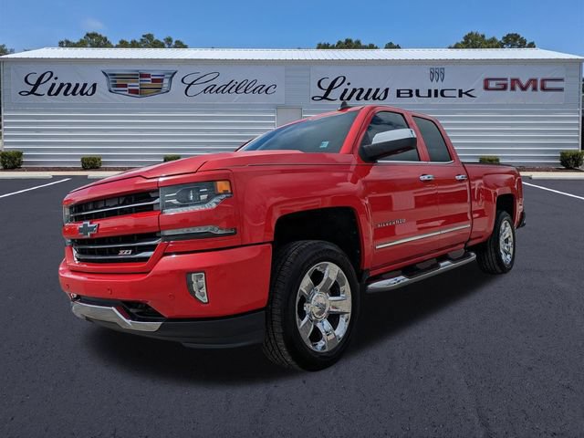 Used 2017 Chevrolet Silverado 1500 LTZ Z71 w/ LTZ Plus Package AWD/4WD image 8