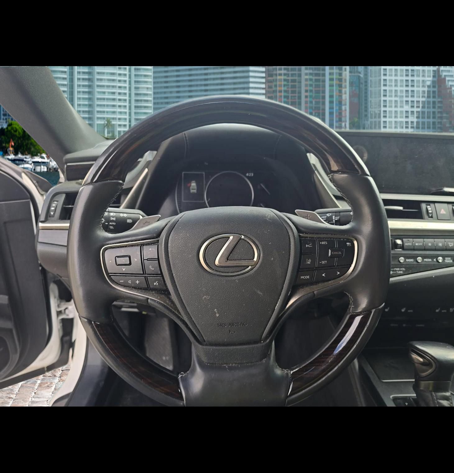 Used 2021 Lexus ES 350 w/ Premium Package FWD image 8