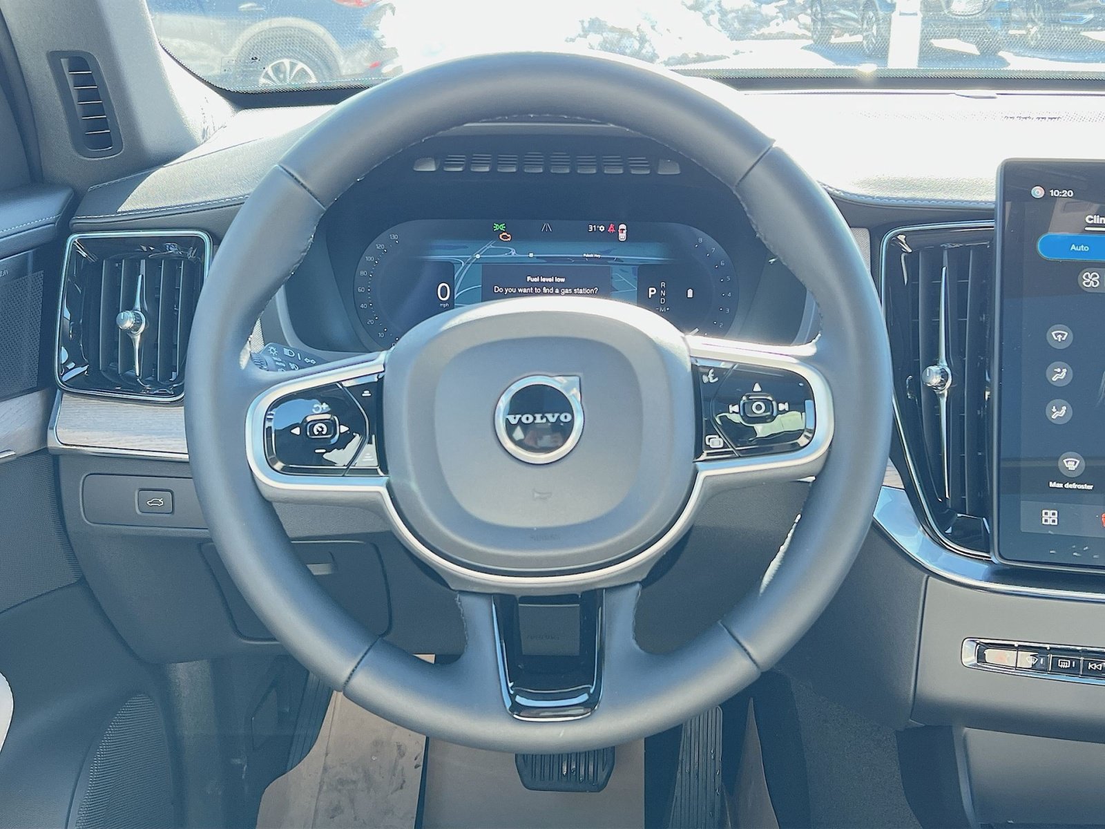New 2026 Volvo XC90 B6 Plus w/ Protection Package Premier AWD/4WD image 24