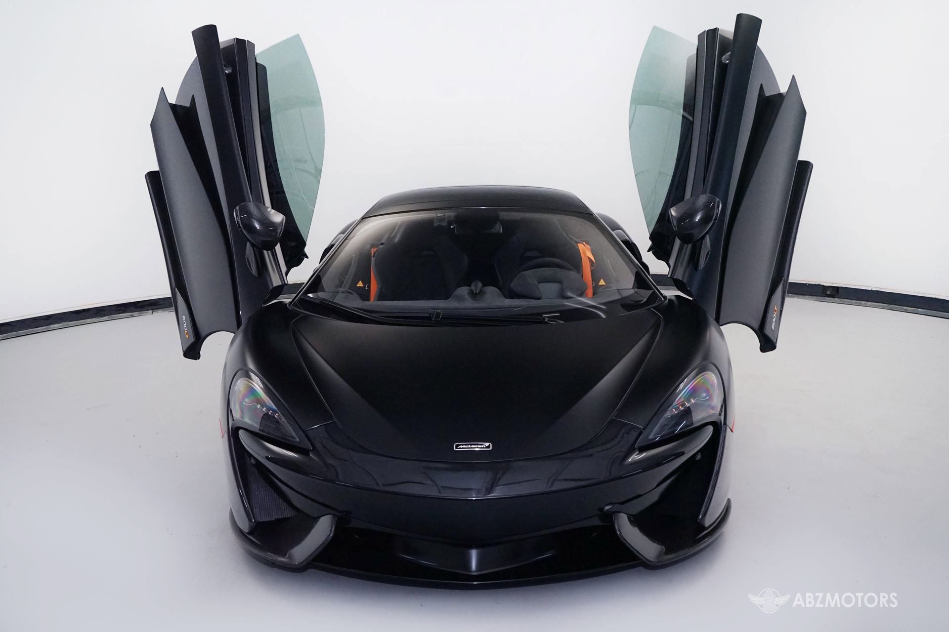 Used 2020 McLaren 600LT Spider RWD image 3