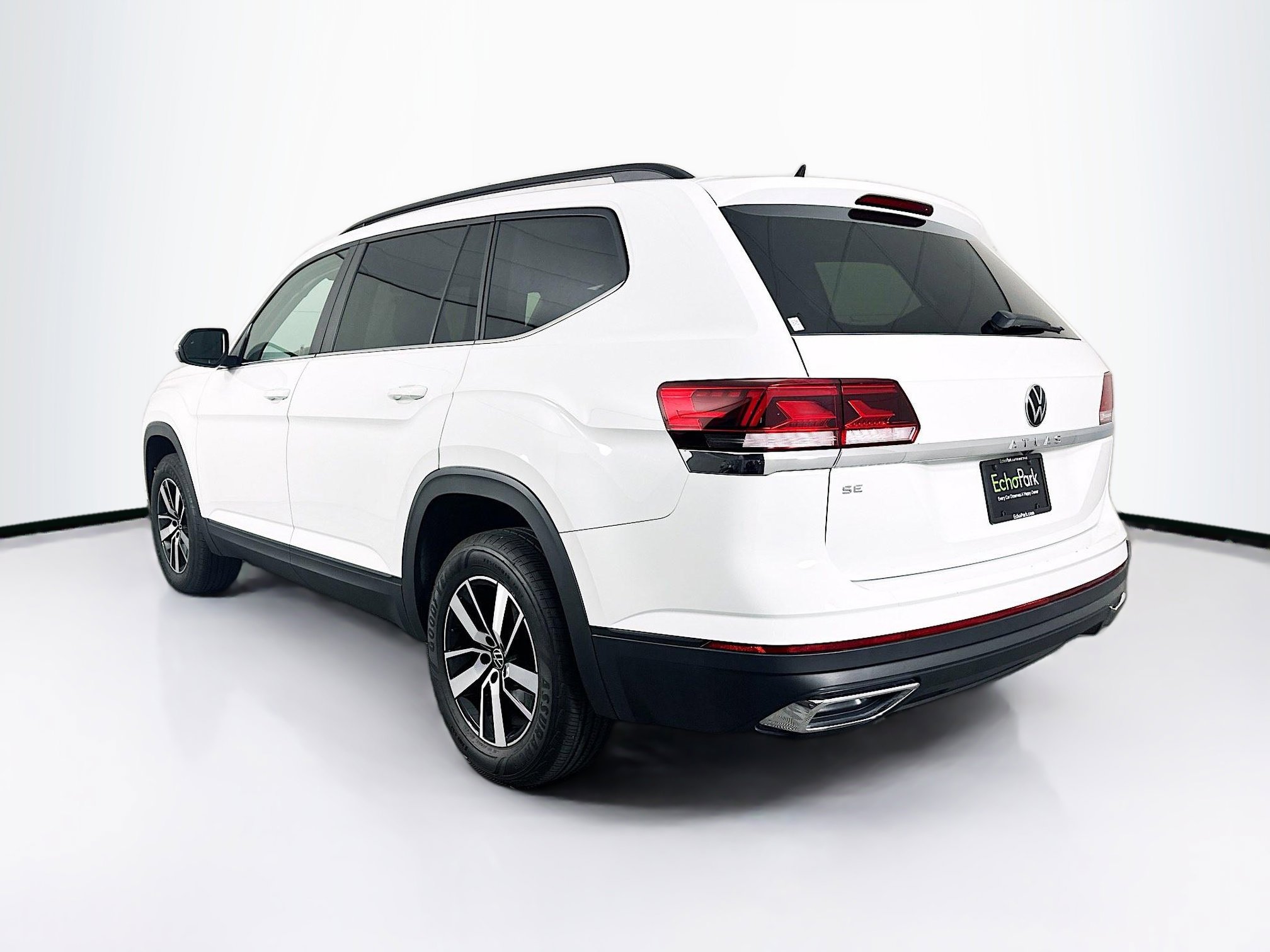 Used 2023 Volkswagen Atlas SE FWD image 5