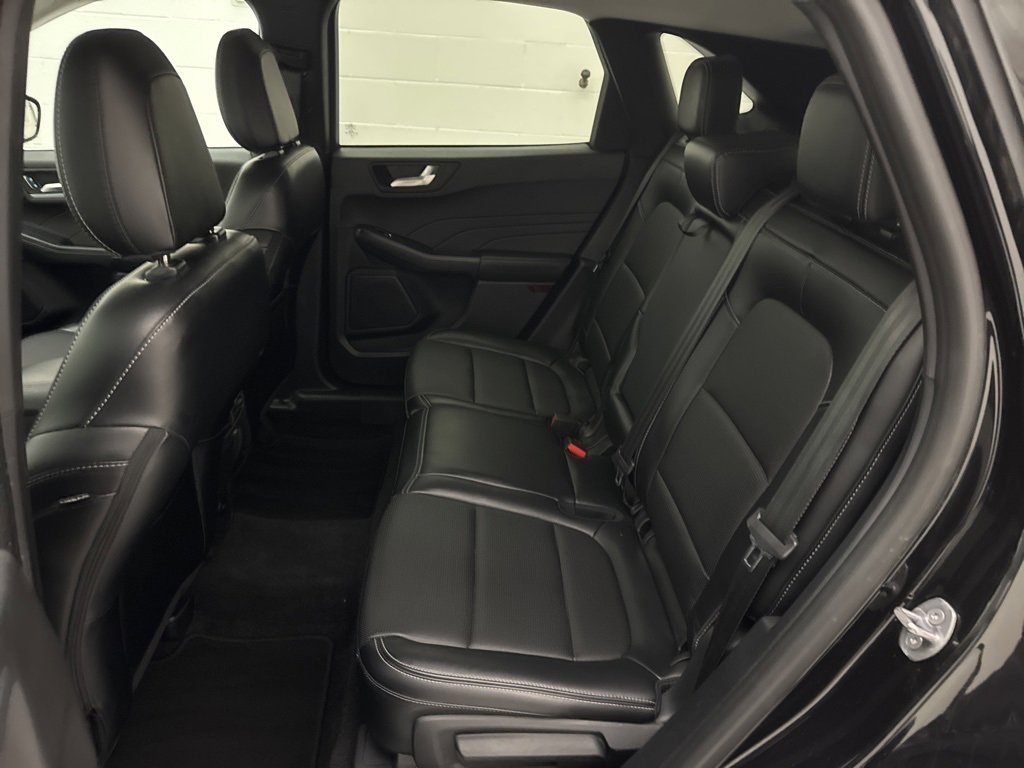 Used 2024 Ford Escape Platinum image 42