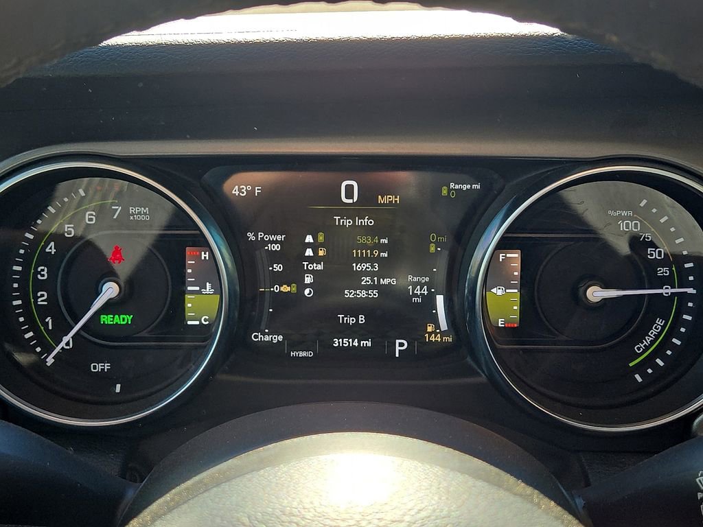 Used 2023 Jeep Wrangler Unlimited image 25