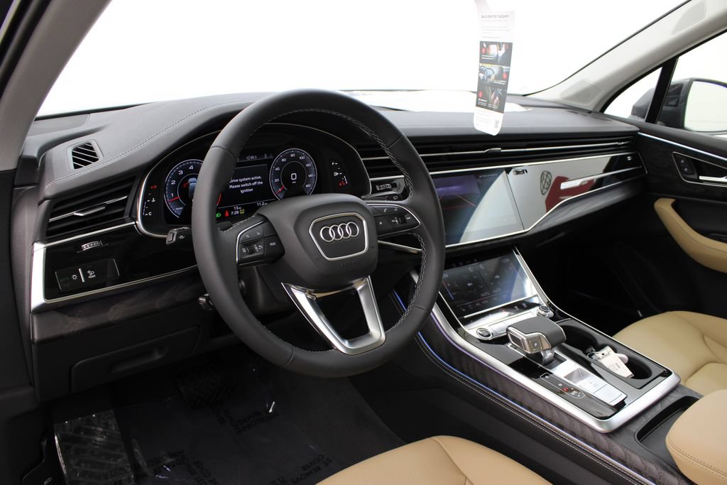 New 2026 Audi Q7 Premium Plus AWD/4WD image 16