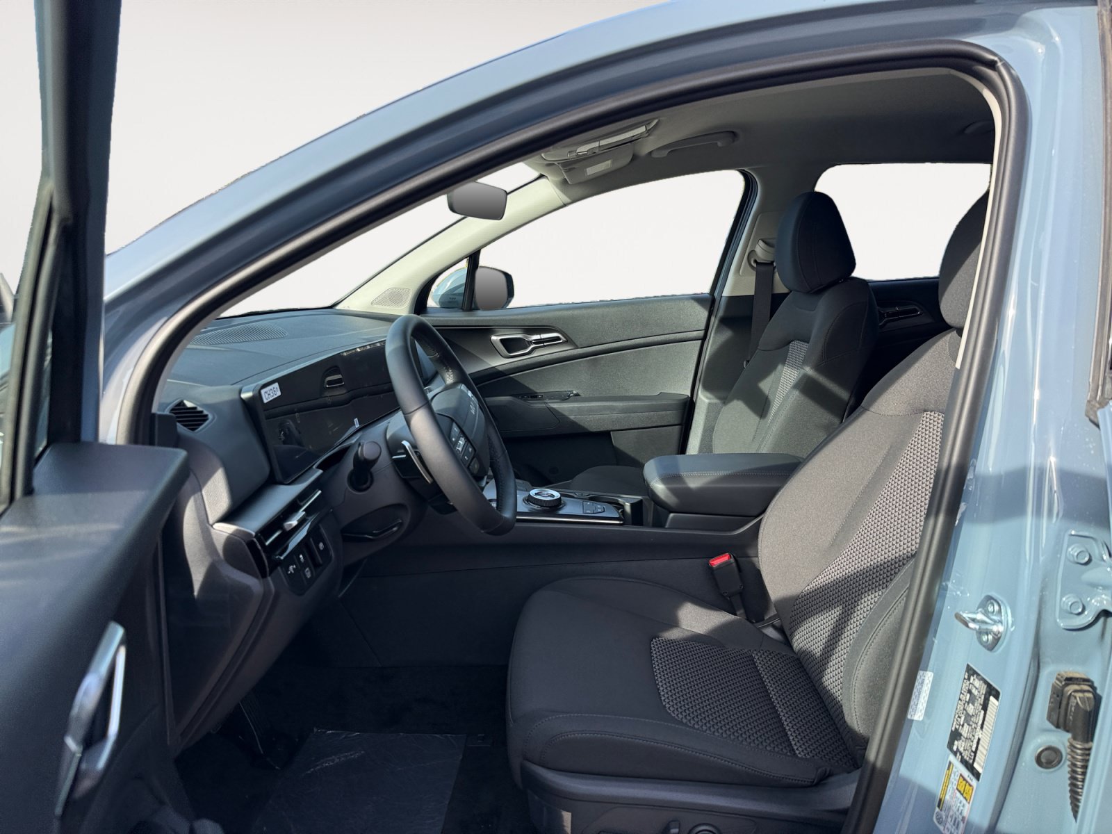 New 2027 Kia Sportage S FWD image 10