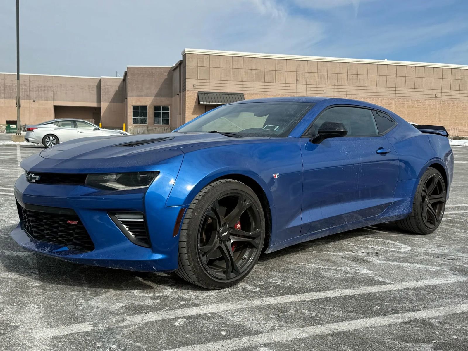 Used 2017 Chevrolet Camaro SS image 3