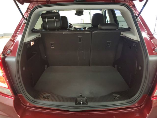 Used 2017 Chevrolet Trax LT w/ LT Convenience Package image 24