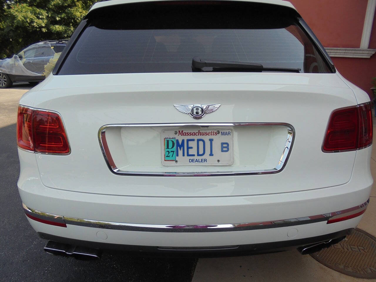 Used 2019 Bentley Bentayga AWD/4WD image 5