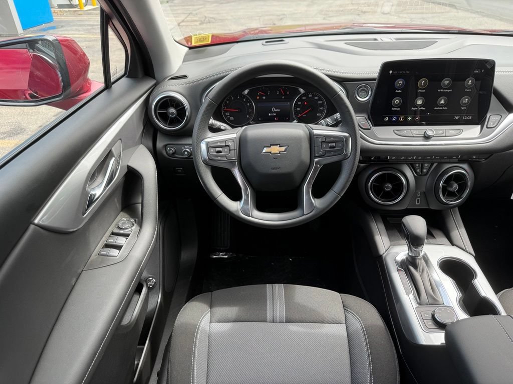 New 2026 Chevrolet Blazer LT w/ Convenience Package AWD/4WD image 9