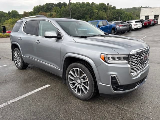 Used 2023 GMC Acadia Denali w/ Denali Ultimate Package AWD/4WD image 7