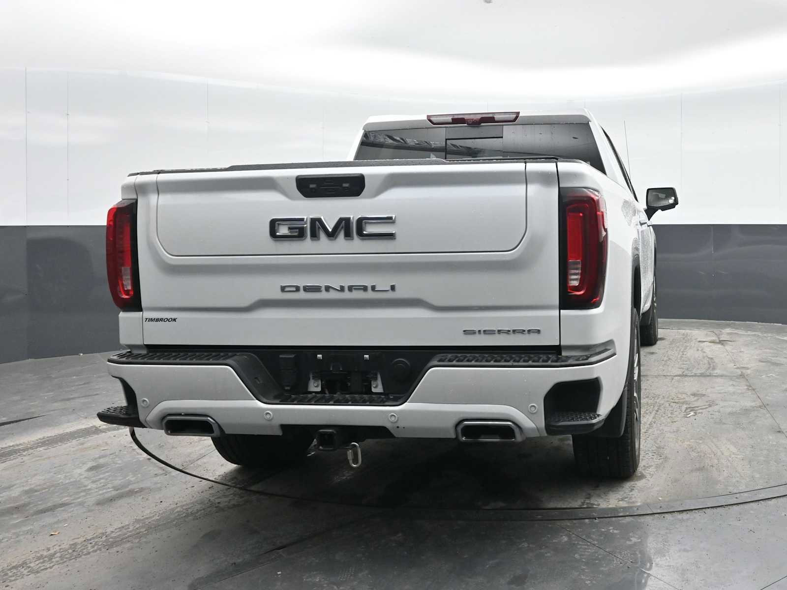 Used 2025 GMC Sierra 1500 Denali Ultimate AWD/4WD image 10