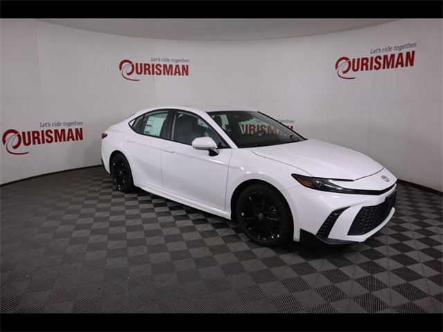 Used 2026 Toyota Camry SE image 13