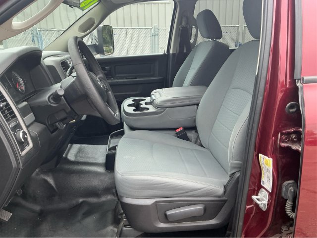Used 2018 RAM 3500 Tradesman w/ Chrome Appearance Group AWD/4WD image 9