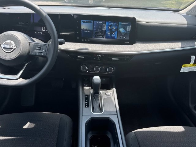New 2026 Nissan Kicks S FWD image 18