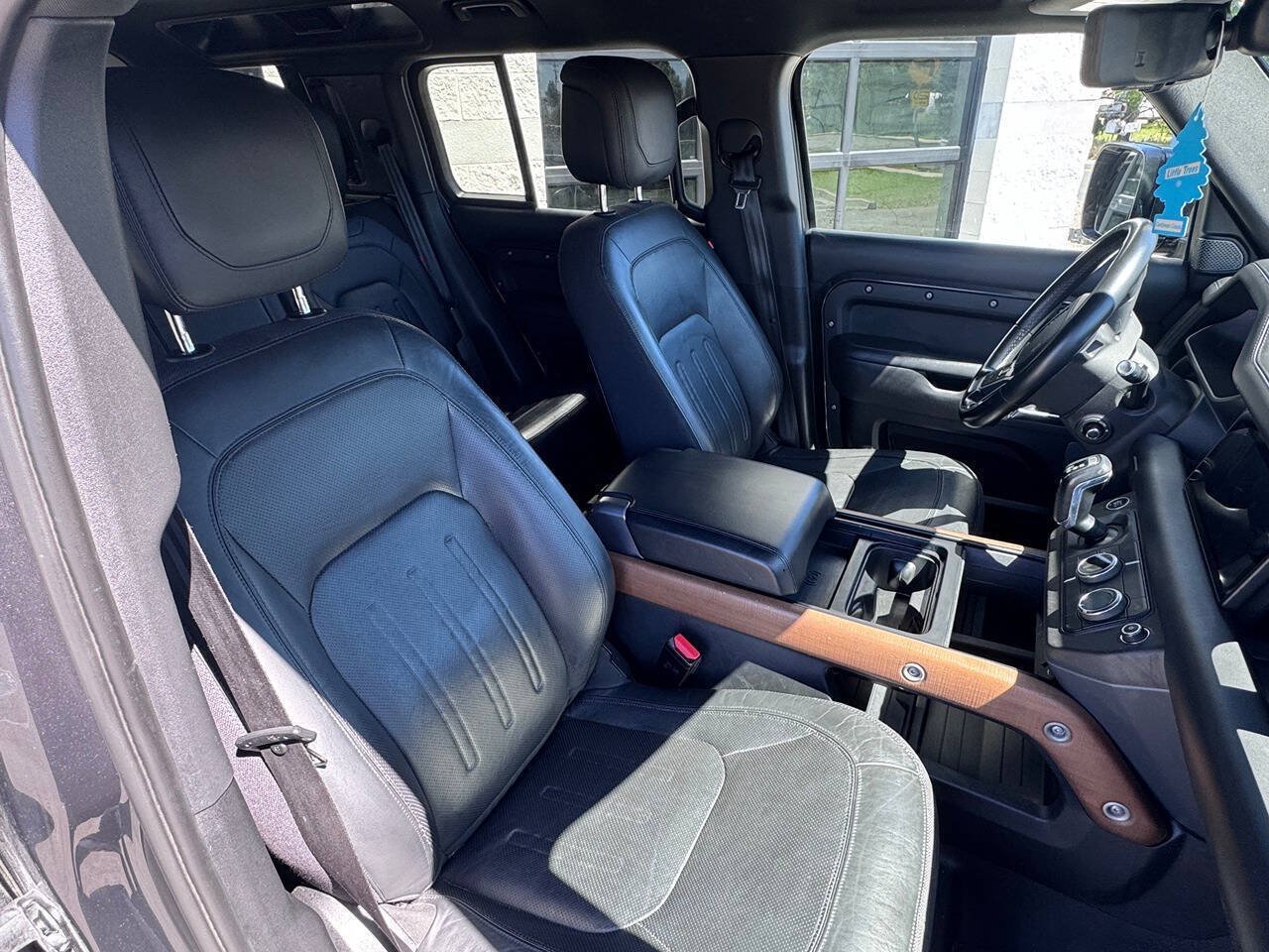 Used 2022 Land Rover Defender 110 X AWD/4WD image 21