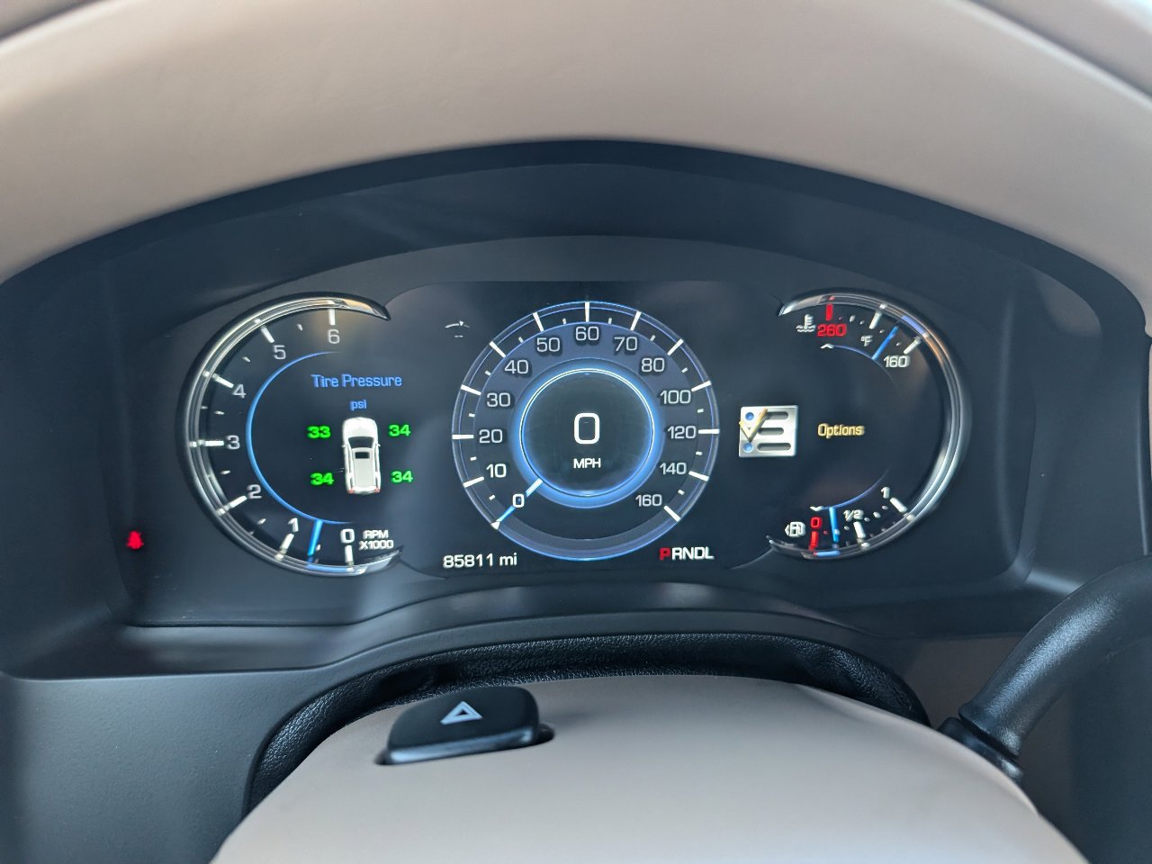 Used 2018 Cadillac Escalade Platinum image 17