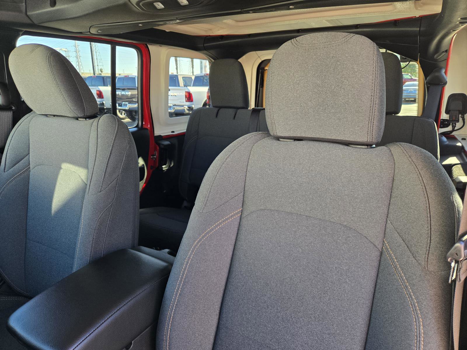 Used 2024 Jeep Wrangler Unlimited Sport image 25