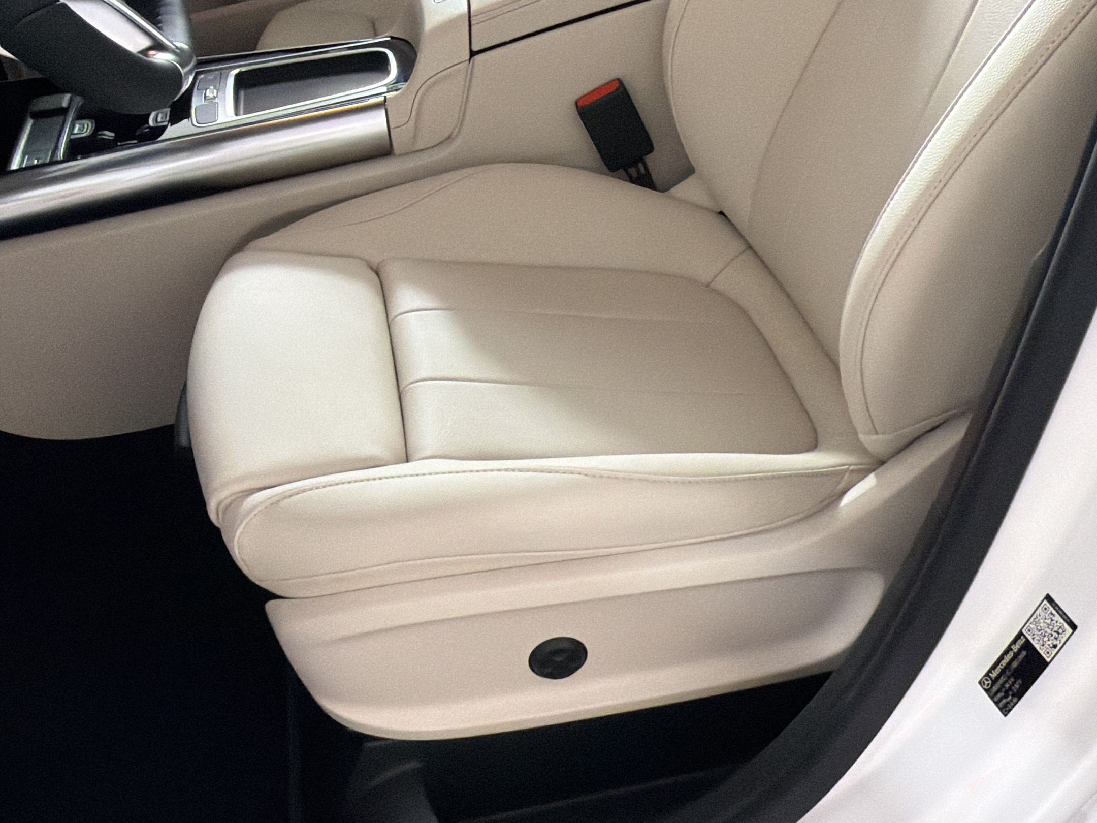 Used 2026 Mercedes-Benz GLA 250 4MATIC image 15