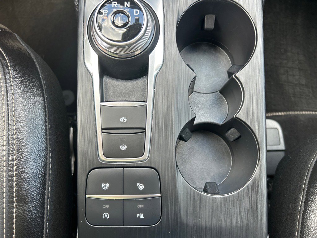 Used 2022 Ford Escape Titanium w/ Titanium Elite Package image 30